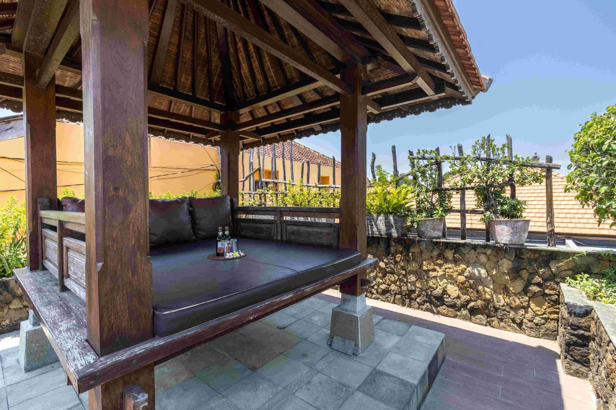 Villa Nesanur - Comfortable & Spacious Beachside Sanur Dış mekan fotoğraf